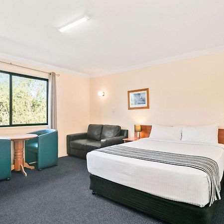 Econo Lodge Waterford Логанлі Екстер'єр фото