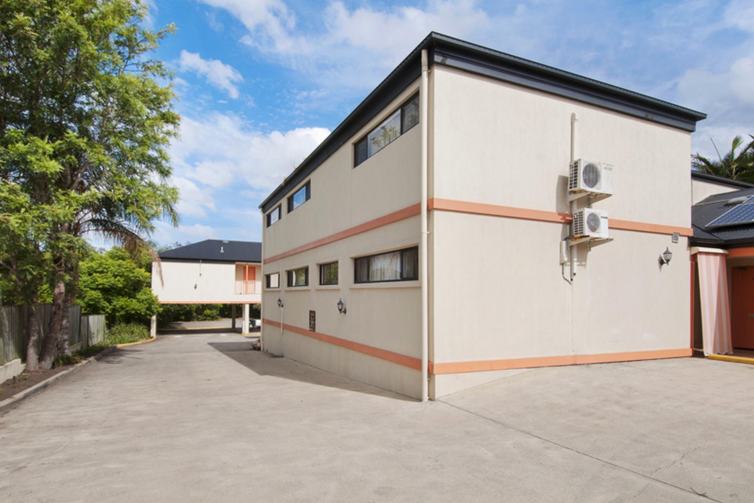 Econo Lodge Waterford Логанлі Екстер'єр фото