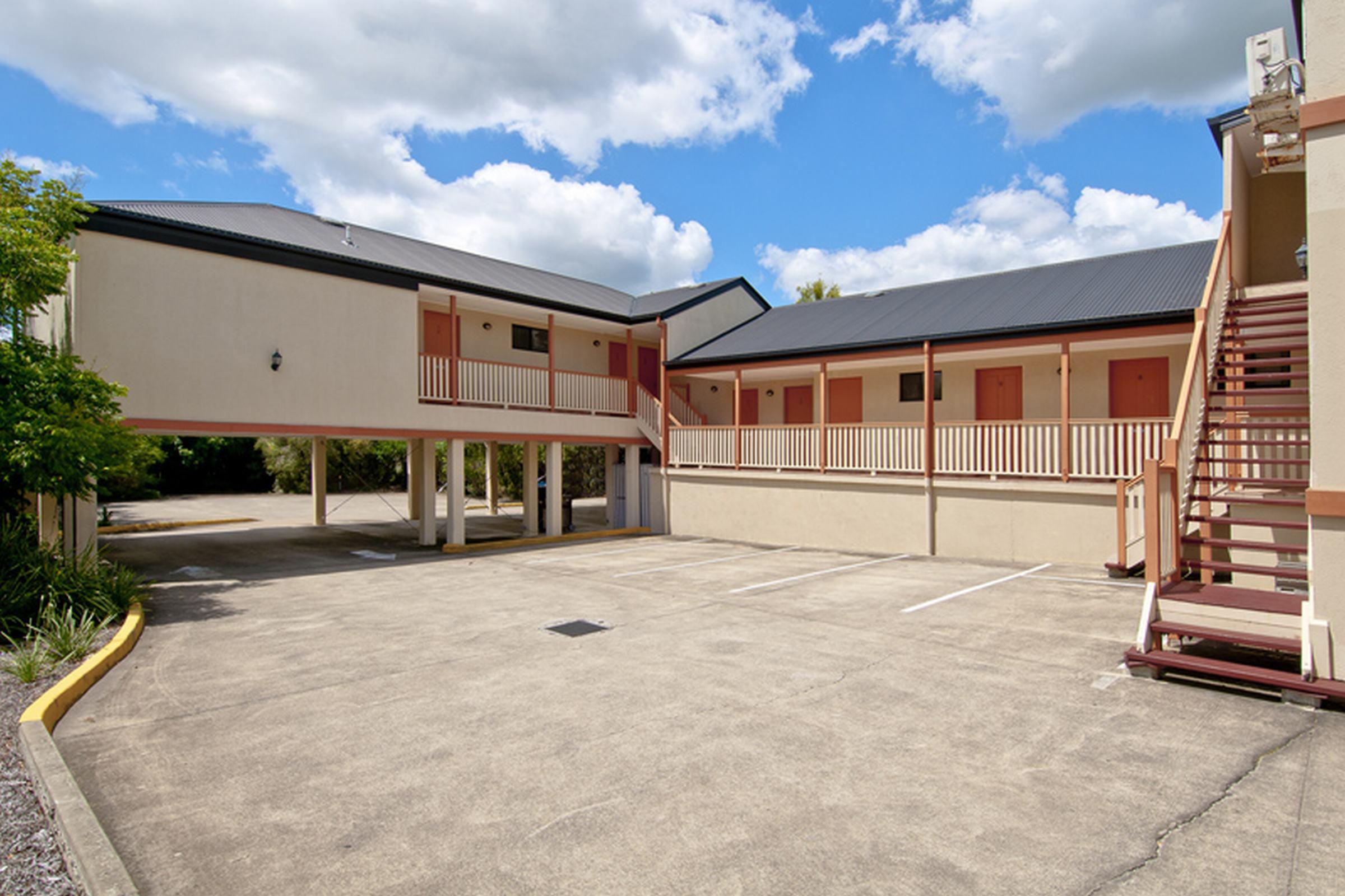 Econo Lodge Waterford Логанлі Екстер'єр фото