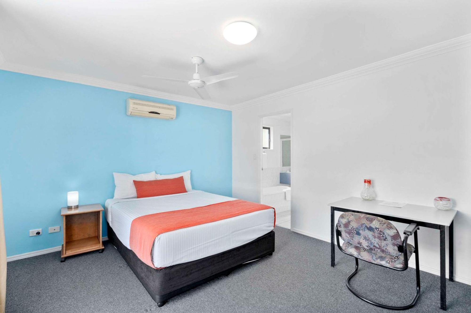 Econo Lodge Waterford Логанлі Екстер'єр фото