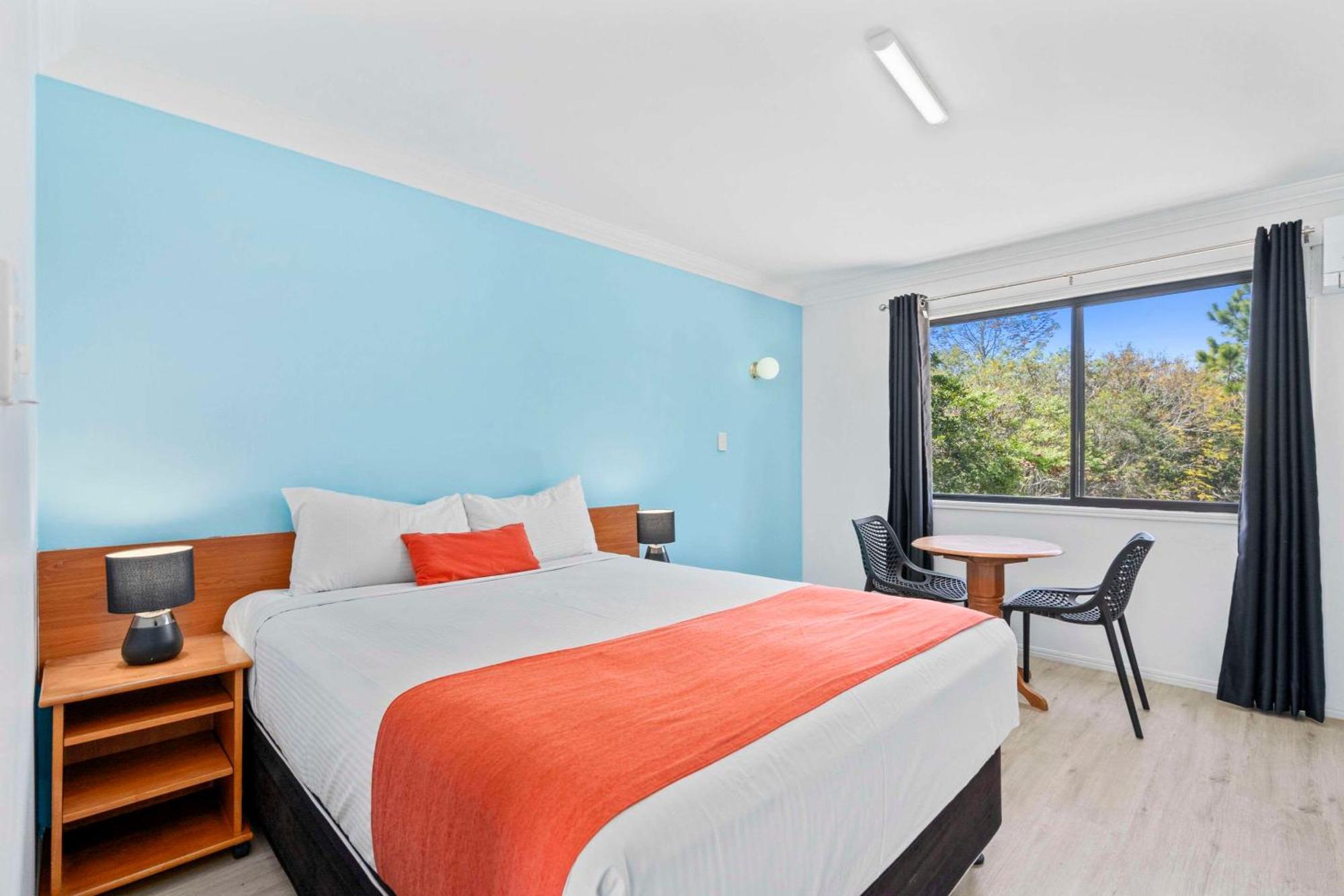 Econo Lodge Waterford Логанлі Екстер'єр фото