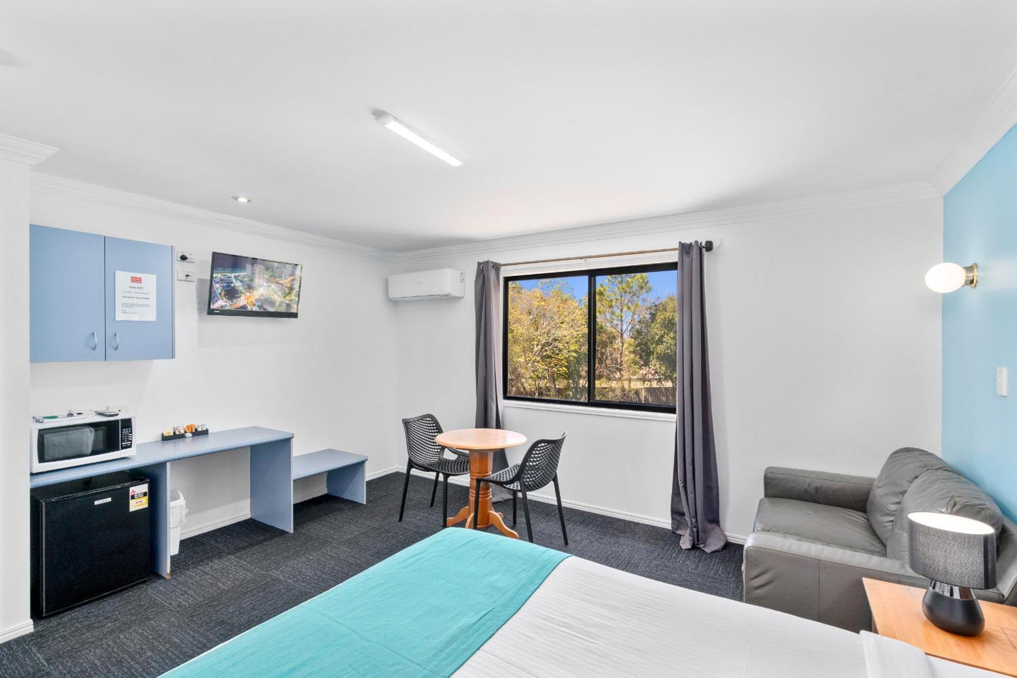 Econo Lodge Waterford Логанлі Екстер'єр фото