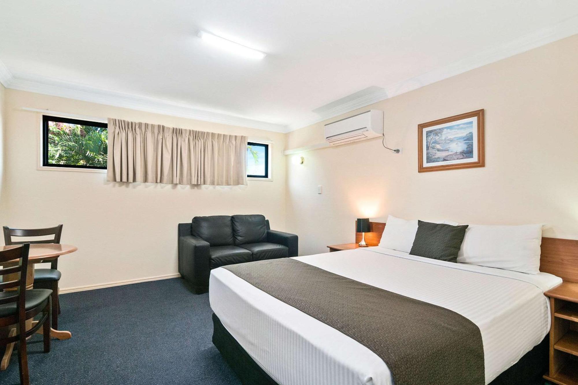 Econo Lodge Waterford Логанлі Екстер'єр фото