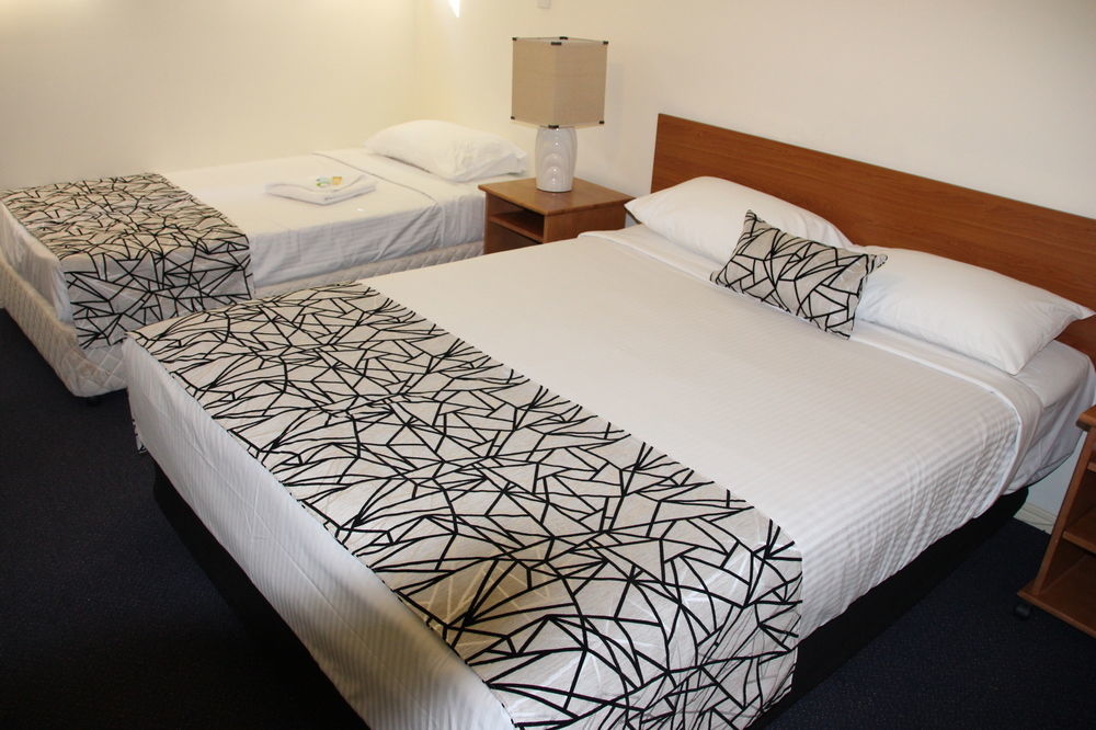 Econo Lodge Waterford Логанлі Екстер'єр фото